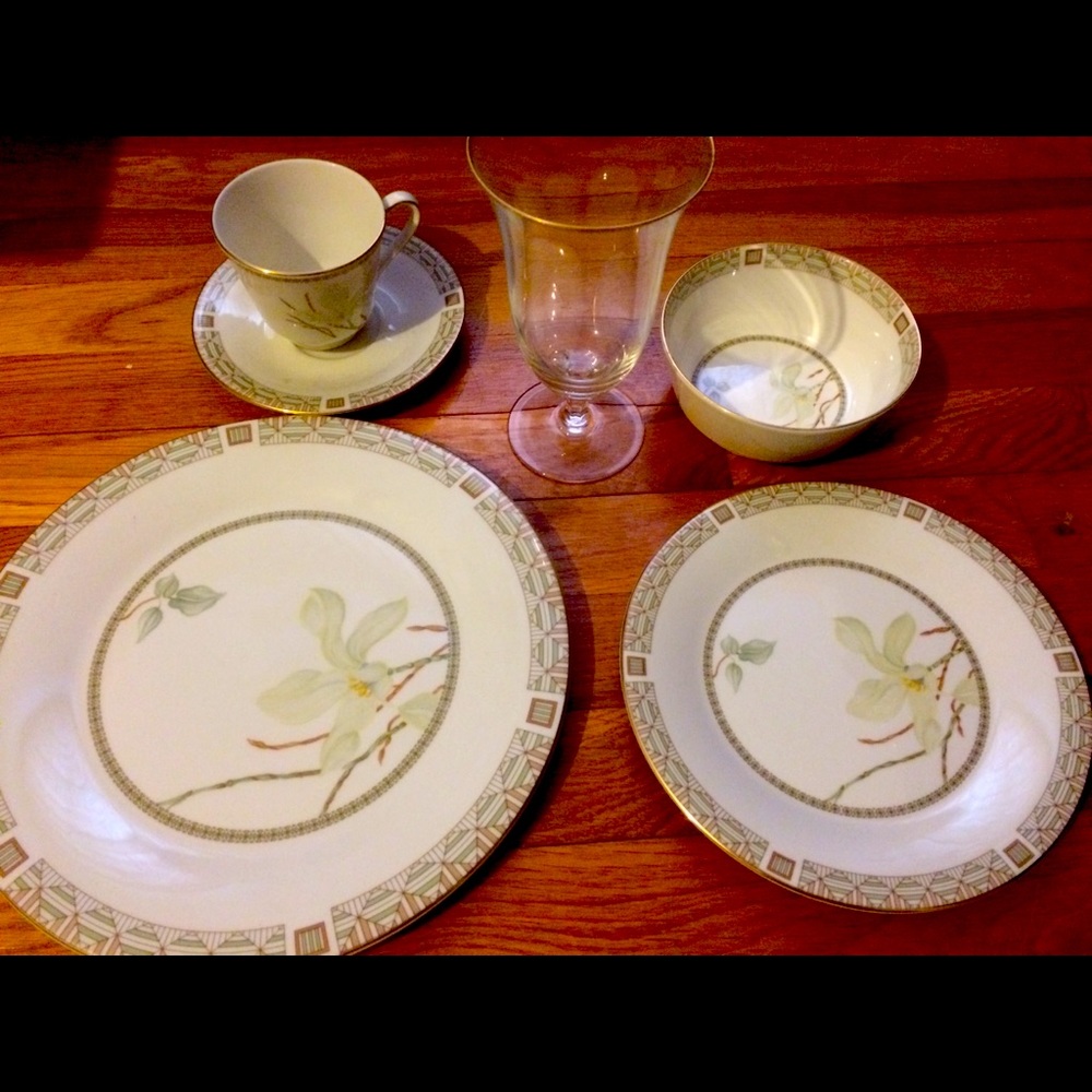 Royal Doulton China White Nile